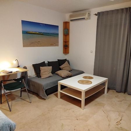 Apartamento En La Calle Principal Con Solarium. 塔里法 外观 照片